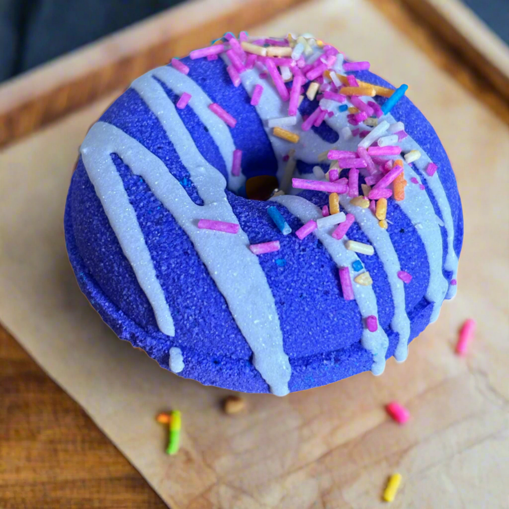 Bombe de bain Donut en bruine de beurre de cacao (Violet)